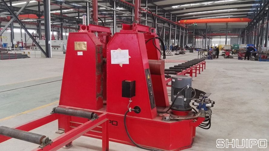 縱梁旁彎效正 (客戶安裝現(xiàn)場) 縱梁旁彎效正 (客戶安裝現(xiàn)場)